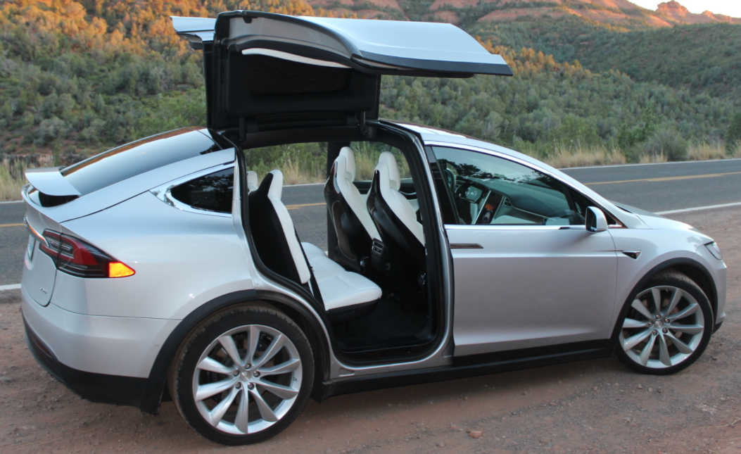 Can you jump start a regular car with a hybrid? Can you use a Tesla to jumpstart  a car? - Quora